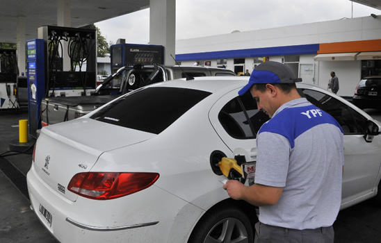 Sigue el conflicto con los empleados de YPF: nueva conciliación obligatoria