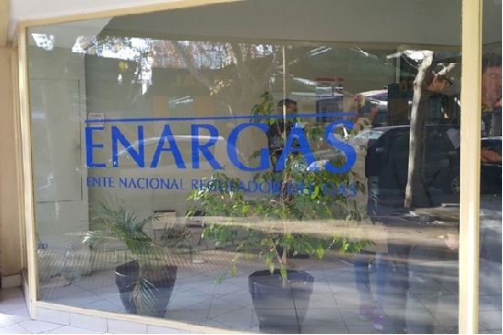 Estaciones de servicio presentaron un escrito en contra de la resolución que aumentó los costos del gas