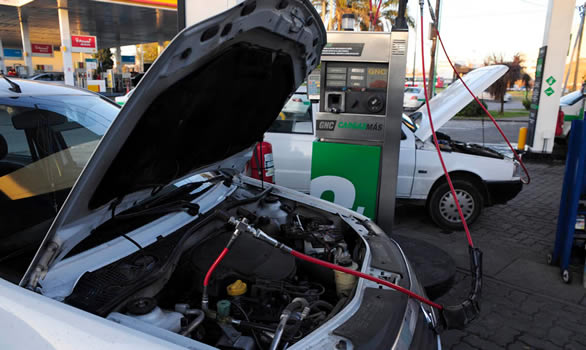 El primer antecedente de rebaja impositiva para las estaciones de servicio de GNC