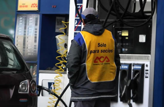 Primer semestre: Los aumentos impactaron en el consumo de combustibles