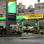 Revelan que Petrobras había sido ofrecida a YPF pero el negocio no prosperó