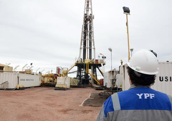 Barril de crudo criollo: precios altos tampoco impulsaron inversiones