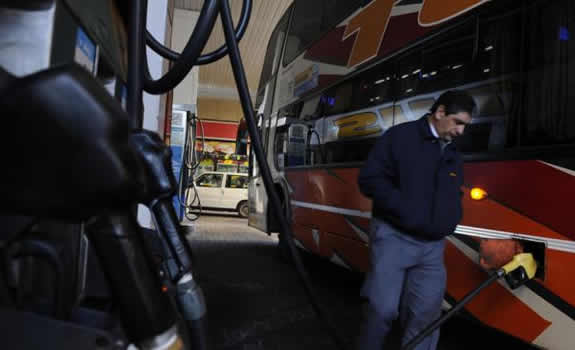 Crece la importación de gasoil Premium pero se mantiene en el resto de los productos