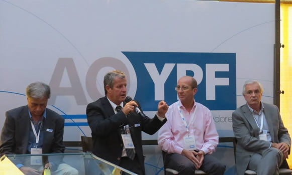 Los operadores de YPF analizarán postura respecto a la Ley de Combustibles