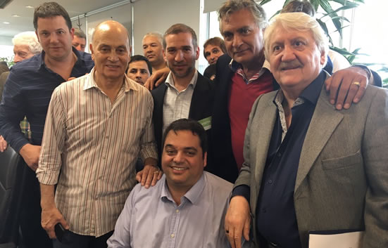 Empleados de estaciones de servicio explicaron la crisis del sector al Ministro de Trabajo