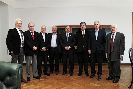 Consideran necesario modernizar las políticas de combustibles de los años 80 y 90