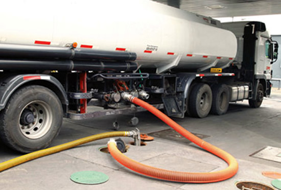 Estaciones de Servicio reclaman la creación de un Registro único de importadores de gasoil