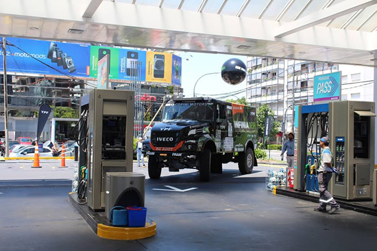 Se presentó el equipo YPF INFINIA DIESEL