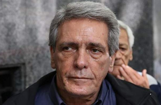 Acuña ve peligrar los empleos de las estaciones de servicio para el año próximo