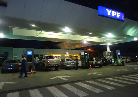Solicitan al Ministerio que no se obligue a informar los precios a la Red de Estaciones YPF