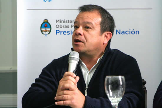 Desde el Ministerio del Interior consideran que las Estaciones de Ser vicio forman parte de un plan de Desarrollo Integral del País