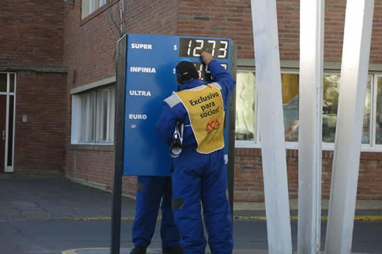 Estaciones de Servicio exigen ser incluidas en las discusiones por precio de combustibles