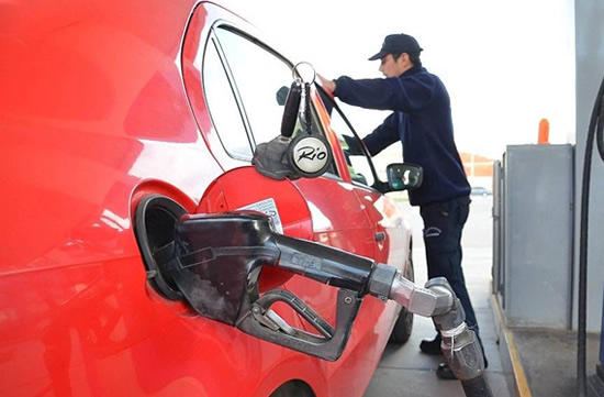 Empresarios advierten sobre la situación laboral del personal de Estaciones de Servicio