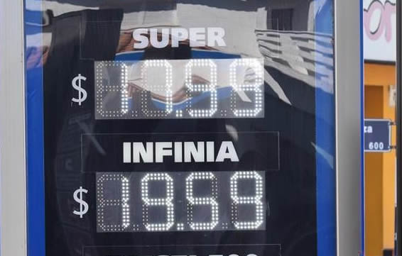 Aconsejan a estaciones YPF informar los precios de los combustibles en el sistema on line