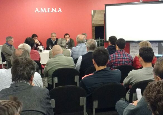 Especialistas explicaron a expendedores cómo hacer frente a los aumentos de tarifas