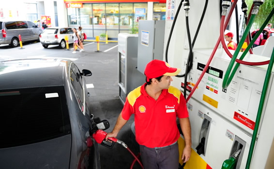 Estaciones de Servicio siguen cerrando paritarias en todo el país