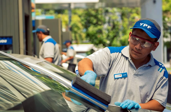 Contrapunto entre Sindicatos  por la Ley de Comercialización de Combustibles