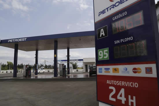 Crece en el mundo el debate sobre la atención personalizada en Estaciones de Servicio