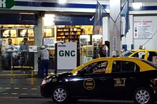 Mejoran las expectativas entre los taxistas sobre el uso del GNC