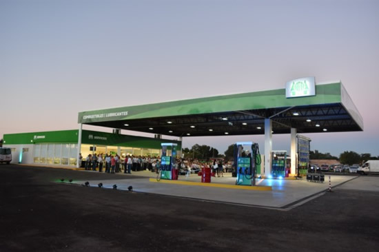 Gigante del agro abrió en un año media docena de Estaciones de Servicio
