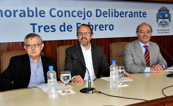 Se extiende la polémica por la aplicación de la Tasa Vial que encarece el precio de surtidor