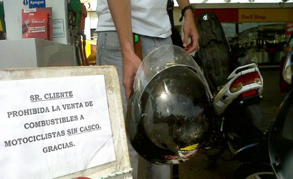 Derogan la normativa que obligaba a las Estaciones a controlar el uso del casco