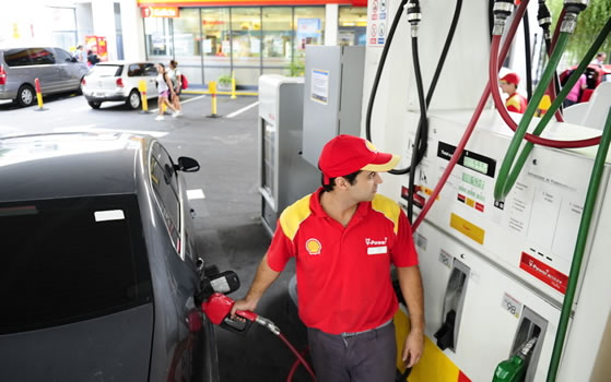 Dos empresas lideran la cruzada por ganar clientes