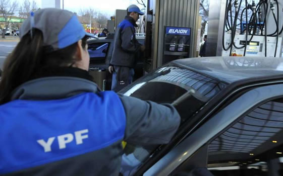 YPF recupera utilidades gracias a la venta de combustibles