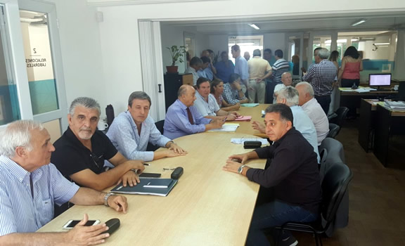 Con promesa gubernamental,  se suspendió el paro de Estaciones de Servicio