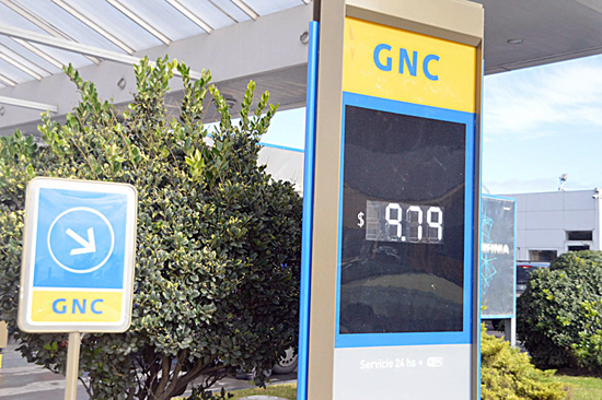 Diferencias de precios entre las estaciones de GNC provoca polémica entre expendedores