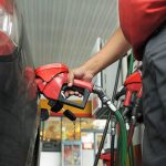 Por la Reforma Tributaria, en marzo se modificarán los impuestos a los combustibles y su valor en el surtidor