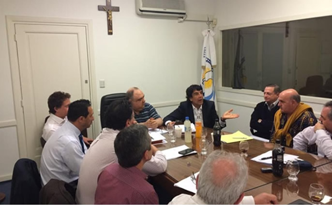Expendedores se reunirán con Carlos Melconián