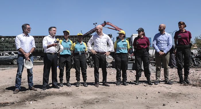 Las autoridades asumen el riesgo que para los estacioneros representan los motochorros