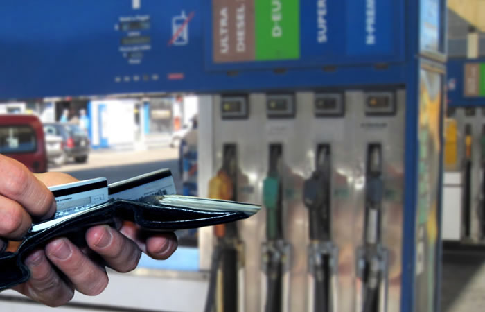En los últimos dos años se duplicó la venta de combustibles con tarjetas