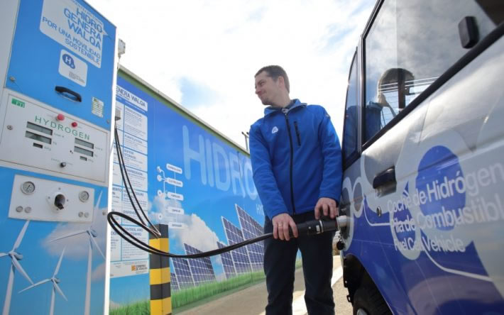 Las Estaciones de Servicio obligadas a prepararse para ofrecer nuevos combustibles