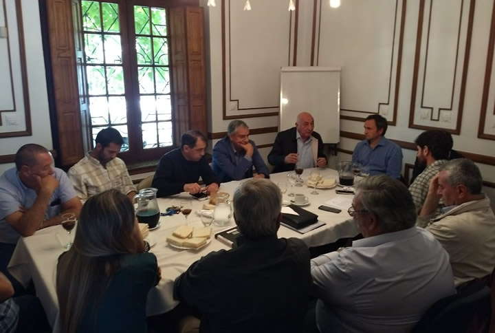 Más provincias siguen acordando nuevas escalas salariales para empleados de Estaciones de Servicio