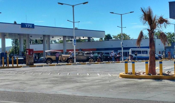 El negocio se diversifica y el cine llega a las Estaciones de Servicio