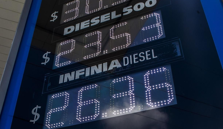 Por revisión de impuestos pronostican nuevos aumentos de precios en el surtidor