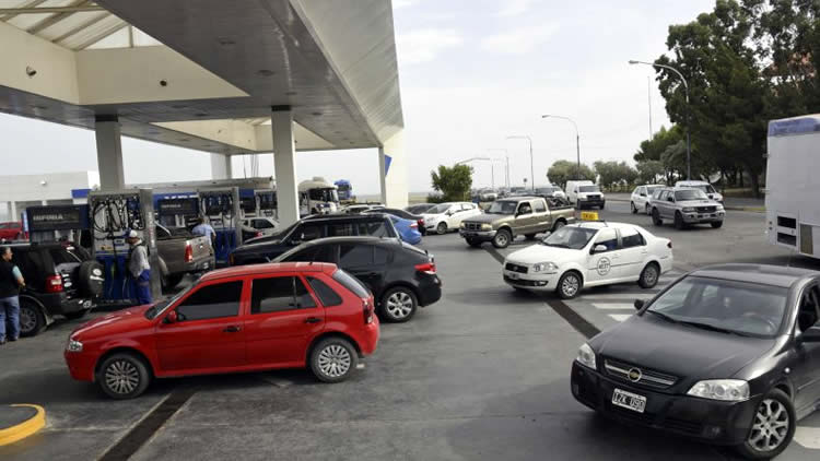 Demanda de combustibles: Se mantienen altas las expectativas del sector a pesar de los aumentos de precios
