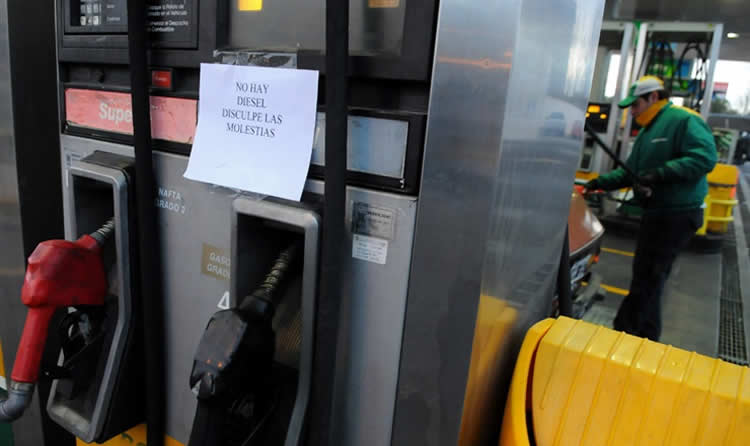 Los estacioneros bonaerenses profundizan el alerta por el desabastecimiento