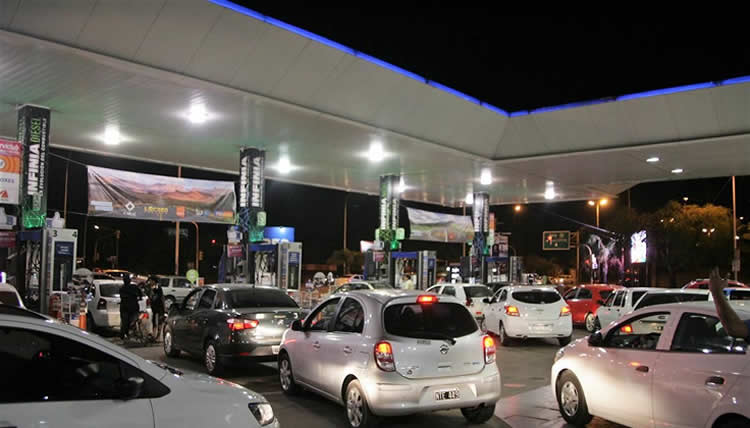 Se solucionó el desabastecimiento en gran parte del país pero reclaman infraestructura en los ríos