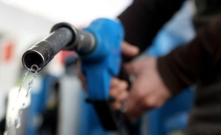 Informe oficial proyecta que el consumo de combustibles se mantendrá estable durante los próximos meses
