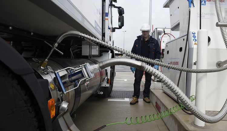 El oficialismo confía en que el nuevo escenario energético beneficie al sector expendedor