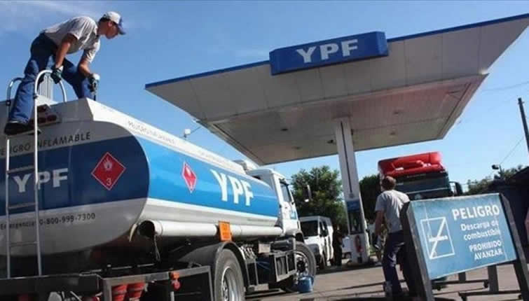 Año nuevo, combustibles nuevos: Las petroleras comienzan a distribuir naftas y gasoil con menor cantidad de azufre