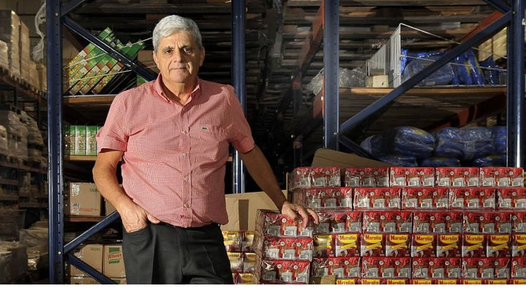 La Federación de Entidades de Combustibles busca acordar nuevas soluciones para los minimercados