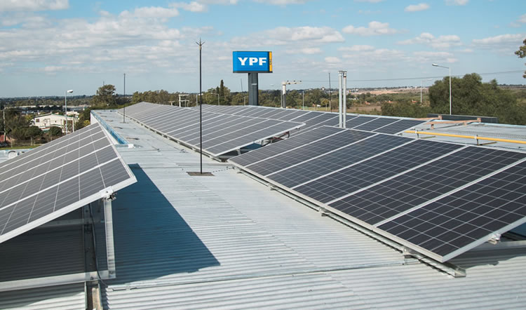 Expendedores proponen instalar paneles solares a cambio de la reducción del pago de Ingresos Brutos