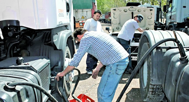 Cuentas corrientes por venta de combustibles: Advierten por la extensión de los plazos de pago