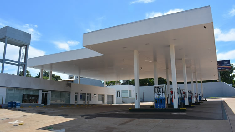 Abren nuevas expendedoras de combustibles atraídas por la rebaja de impuestos provinciales