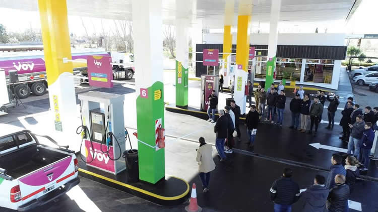 VOY con Energía inauguró la segunda Estación de Servicio con su marca