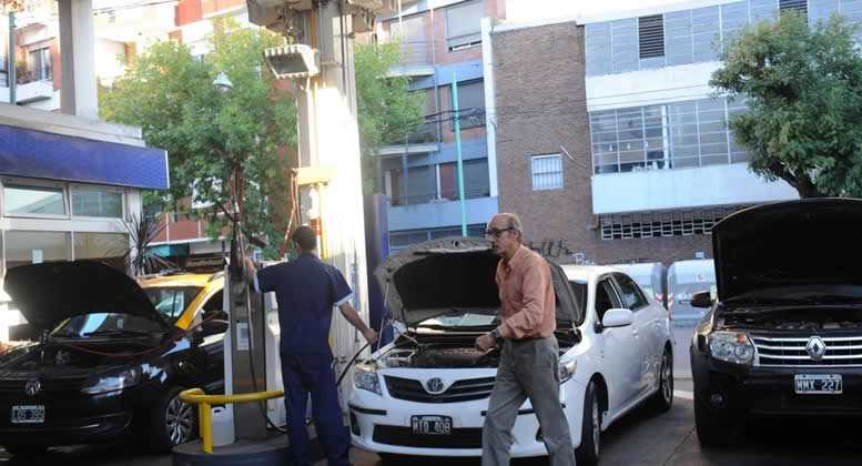 Pese al crecimiento de las conversiones, afirman que el mercado de Estaciones de Servicio de GNC está “saturado”